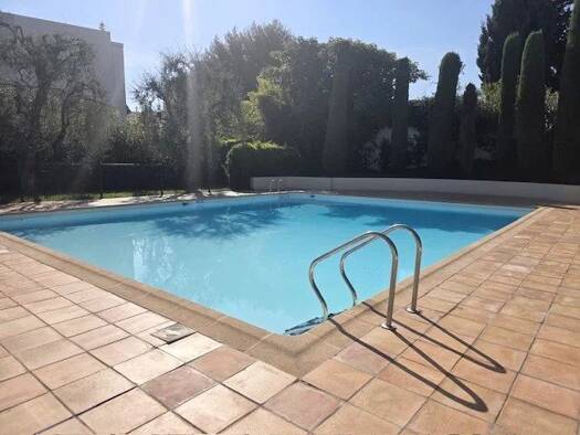 Appartement à vendre 630 000 € 3 pièces 2 chambres 84 m² Étage 2/3 Carnot Cannes 06400