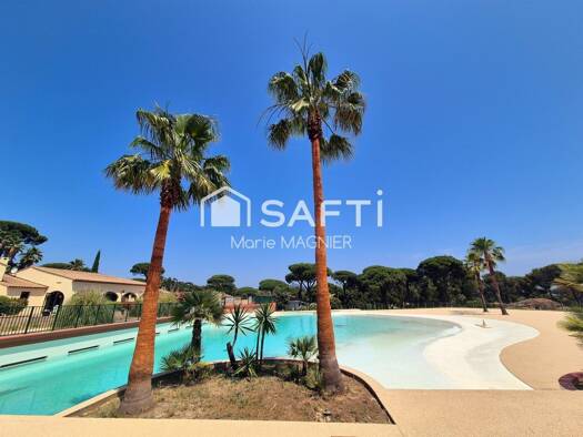Chalet à vendre 369 000 € 3 pièces 2 chambres 50 m² 248 m² de terrain Gassin 83580