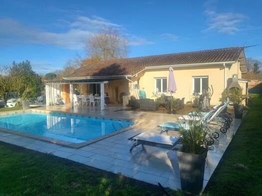 Maison à vendre 285 500 € 5 pièces 4 chambres 111 m² 1 630 m² de terrain Bascons 40090