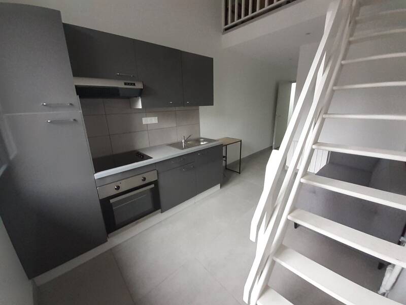 Maison à louer, 30m², SAINT ETIENNE
