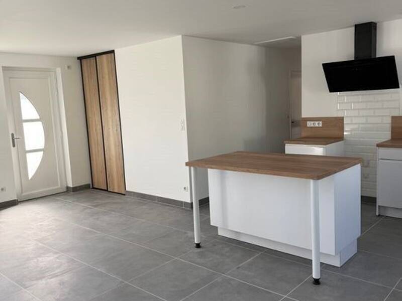 Maison à louer, 81m², CHINON