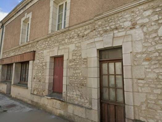 Maison à vendre 58 000 € 5 pièces 2 chambres 128 m² 165 m² de terrain Yzeures-sur-Creuse 37290