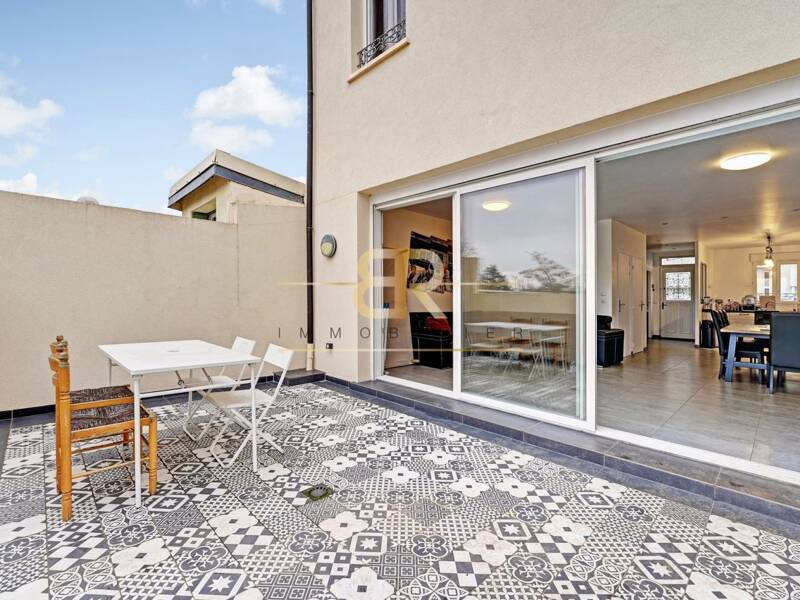 Maison à vendre, 273m², VILLEJUIF