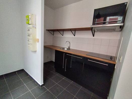 Appartement à louer 730 € 2 pièces 1 chambre 49 m² 2 étages Saint Maurice-Pellevoisin Lille 59000