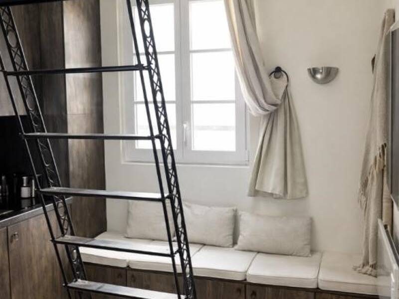 Maison à louer, 17m², PARIS 18E