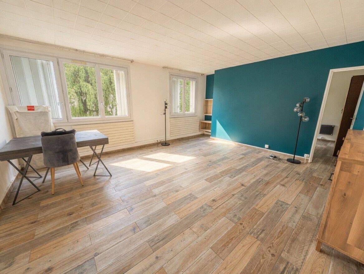 Maison à louer, 50m², SAINT MAUR DES FOSSES