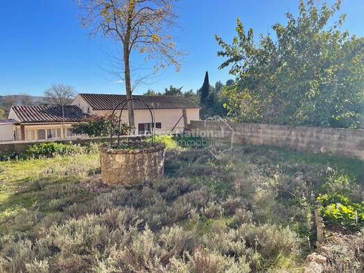 Maison à vendre 242 000 € 3 pièces 2 chambres 83 m² 315 m² de terrain Ginasservis 83560