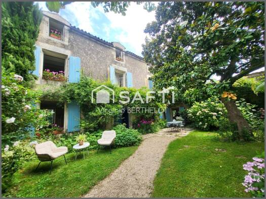 Maison à vendre 386 000 € 8 pièces 3 chambres 268 m² 15 570 m² de terrain Nanteuil 79400