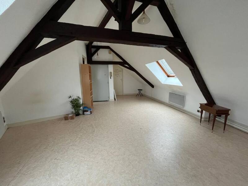 Maison à louer, 24m², SAINT YRIEIX LA PERCHE