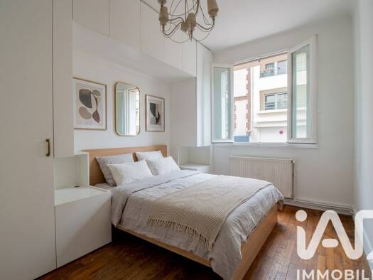 Appartement à vendre 334 000 € 3 pièces 2 chambres 48,31 m² RDC/4 Stade Montrouge 92120
