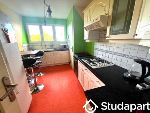 Colocation à louer 450 € 1 pièce 3 chambres 10 m² 5ème étage Villejean-Beauregard Rennes 35000