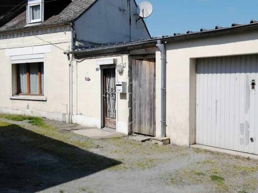 Maison à vendre 55 000 € 5 pièces 3 chambres 104 m² Thenelles 02390