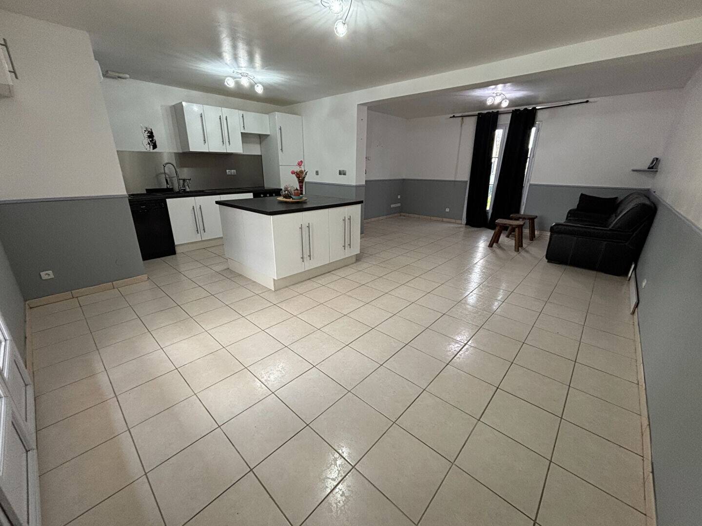 Maison à vendre, 118m², SAINTE GENEVIEVE