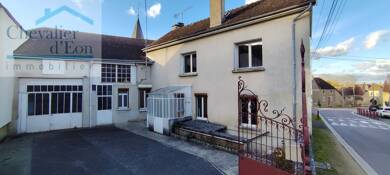 Maison à vendre 98 000 € 9 pièces 5 chambres 210 m² 948 m² de terrain Coussegrey 10210