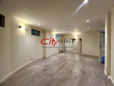 Espace bureau à louer 600 € 17 m² de bureaux Villennes-sur-Seine 78670