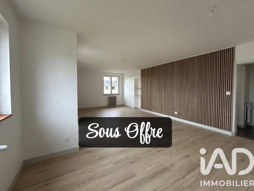 Appartement à vendre 118 000 € 3 pièces 2 chambres 74,18 m² Étage 3/5 Hauts Quartiers-Clos Coutard Saumur 49400