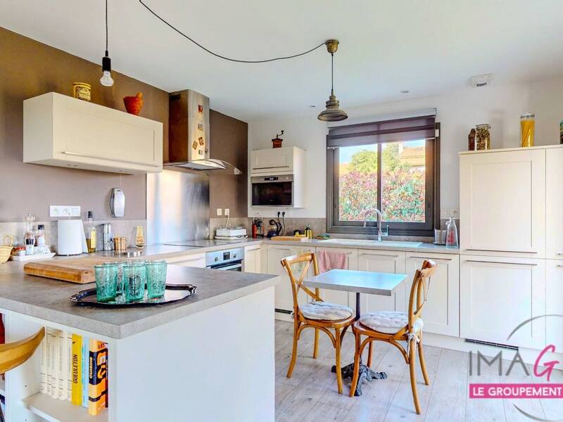 Maison à vendre, 165m², CASTELNAU LE LEZ