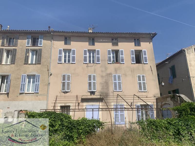 Maison à louer, 59m², CUERS