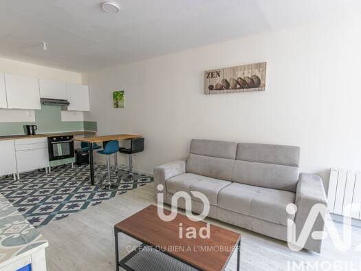 Appartement à louer 690 € 1 pièce 32 m² RDC/2 Pont-de-l'Arche 27340