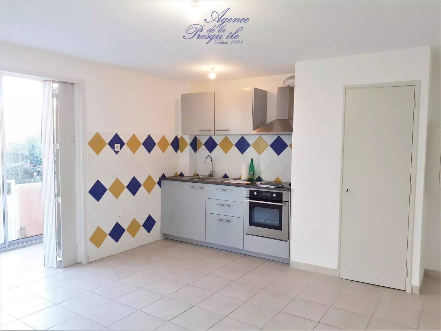 Maison à louer, 33m², HYERES