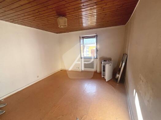 Appartement à vendre 64 800 € 2 pièces 1 chambre 28 m² Étage 3/3 Briancon Sud Briançon 05100