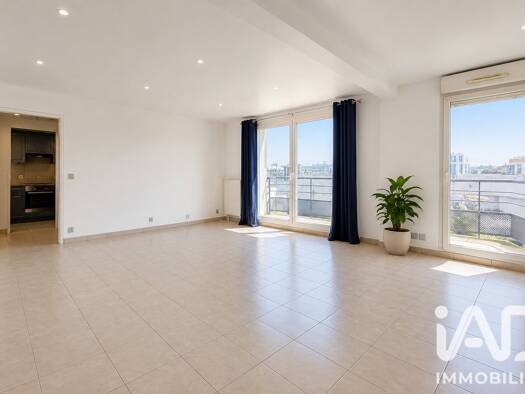 Appartement à vendre 399 000 € 5 pièces 3 chambres 103,69 m² Étage 9/9 Atlantis-Massy Sud Massy 91300