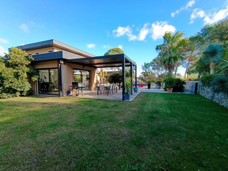 Maison à vendre, 270m², NIMES