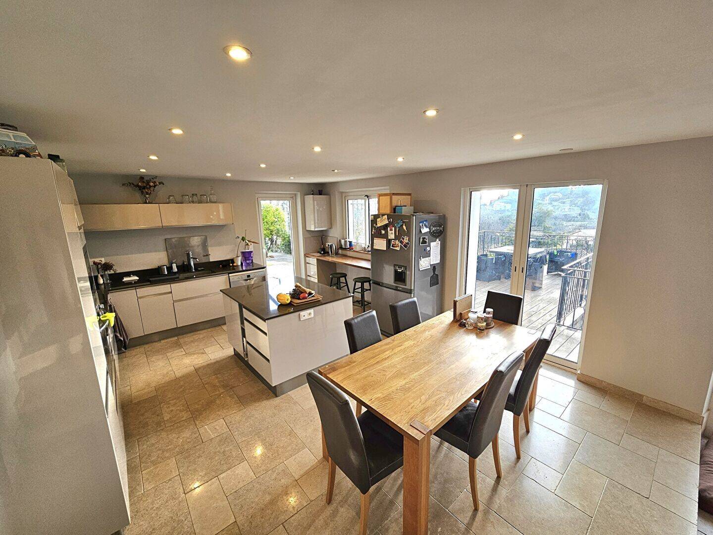 Maison à vendre, 131m², CHATEAUNEUF DE GRASSE