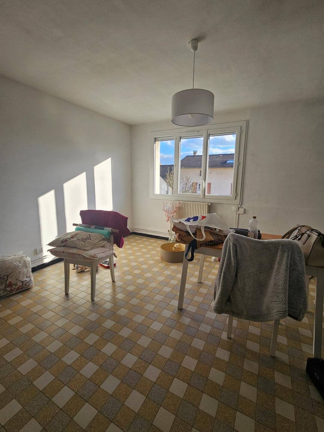 Maison à louer, 53m², LA TOUR DE SALVAGNY