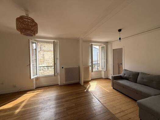 Appartement à vendre 199 000 € 4 pièces 2 chambres 64,94 m² Étage 1/2 Melun 77000