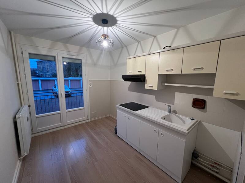 Maison à louer, 57m², LE COTEAU