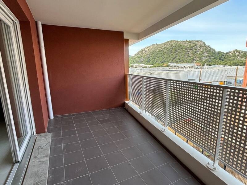 Maison à louer, 47m², MARSEILLE 9E