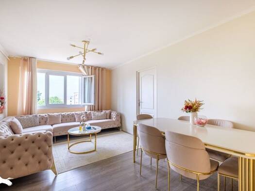 Appartement à vendre 168 540 € 4 pièces 3 chambres 72 m² Étage 1/8 Les Marendiers-La Fouillouse Saint-Priest 69800