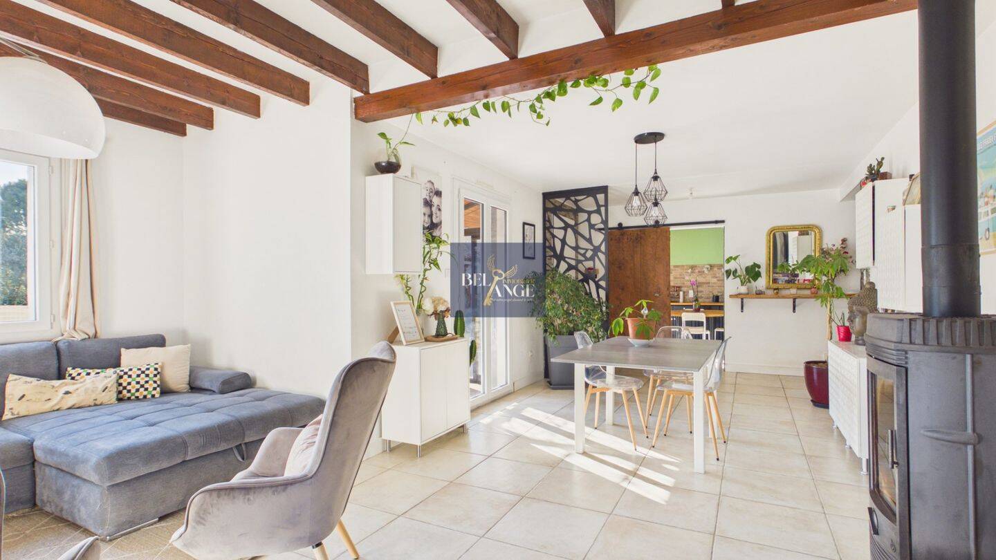Maison à vendre, 124m², VALLON PONT D'ARC