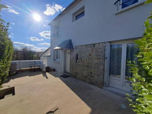 Maison à vendre 187 000 € 7 pièces 5 chambres 125 m² 450 m² de terrain Saint-Martin-des-Champs 29600