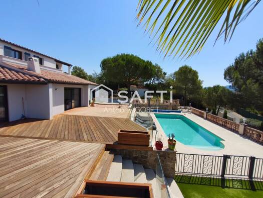 Villa à vendre 929 000 € 5 pièces 4 chambres 150 m² 2 092 m² de terrain Montauroux 83440