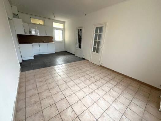 Maison à louer 1 465 € 6 pièces 4 chambres 135,3 m² Eglise Bessancourt 95550