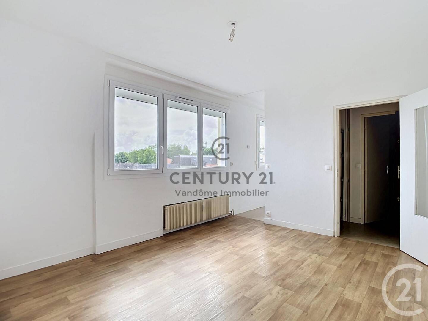 Maison à vendre, 24m², CREPY EN VALOIS