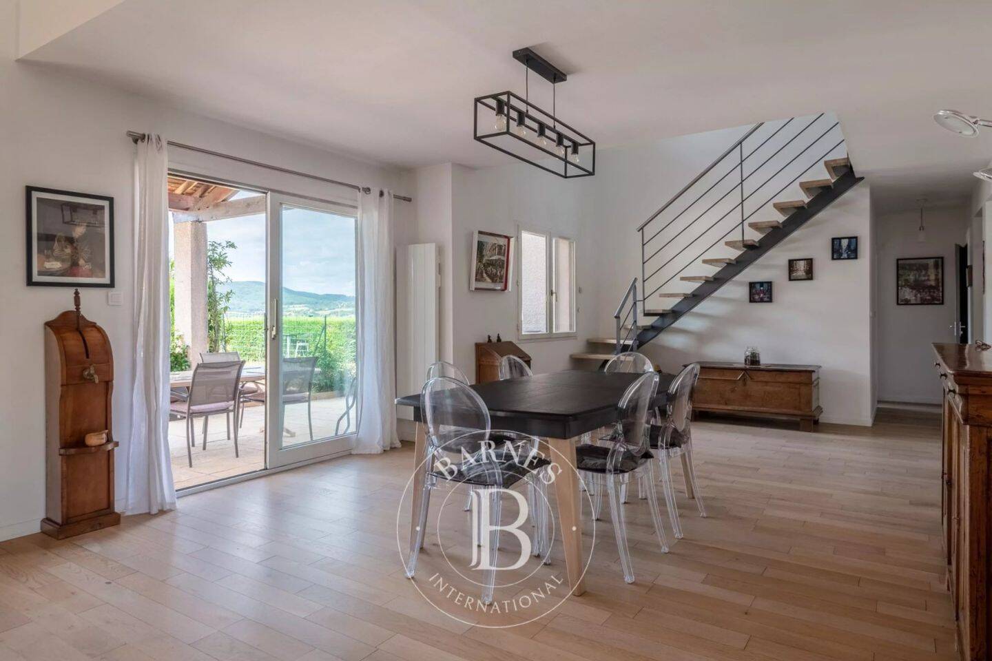 Maison à vendre, 175m², LA TOUR DE SALVAGNY