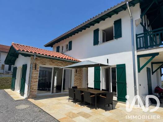 Maison à vendre 615 000 € 5 pièces 4 chambres 132 m² 1 070 m² de terrain Espelette 64250