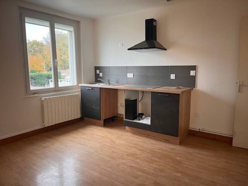 Maison à louer, 54m², ROUSSILLON