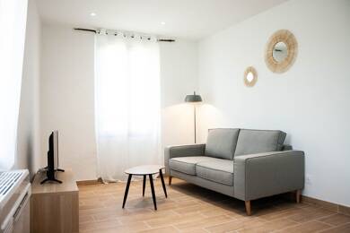 Appartement à louer 560 € 2 pièces 1 chambre 36,6 m² Étage 3/1 Le Muy 83490