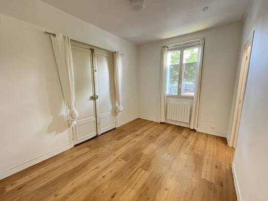 Appartement à louer - logement étudiant 725 € 1 pièce 18,7 m² RDC Nord Malakoff 92240