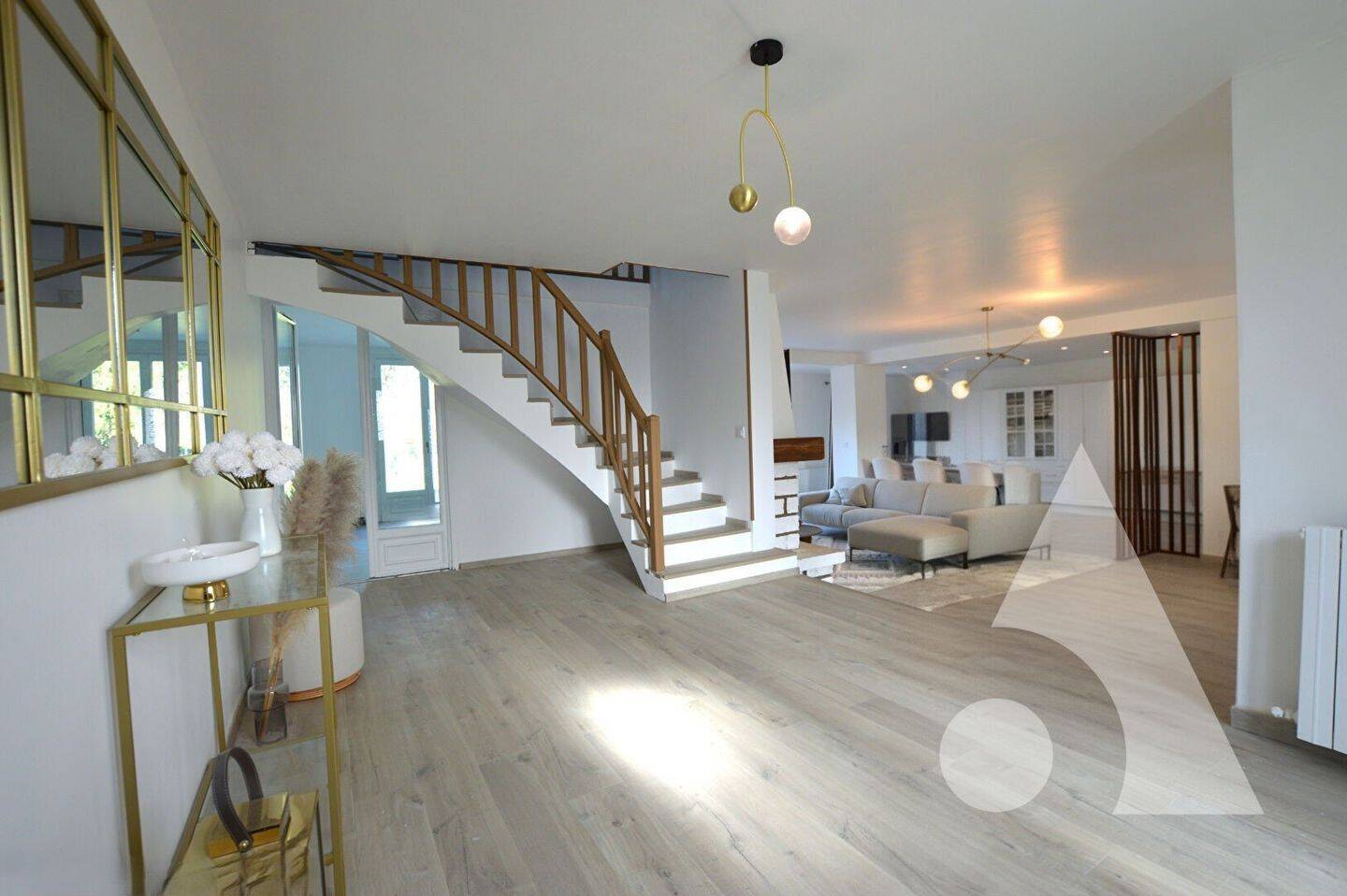 Maison à vendre, 177m², MONTIGNY LES CORMEILLES