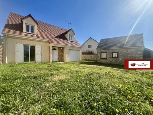 Maison à vendre 344 000 € 5 pièces 3 chambres 110 m² 550 m² de terrain Orgerus 78910