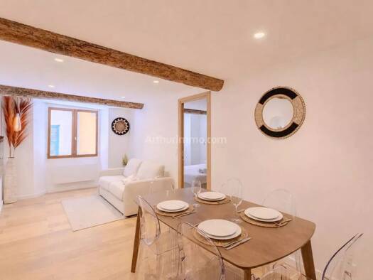 Appartement à vendre 385 000 € 3 pièces 68,08 m² 1er étage Vieux-Nice Nice 06300