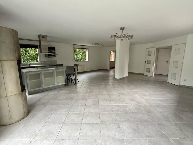 Maison à vendre, 132m², NEUVILLE EN FERRAIN