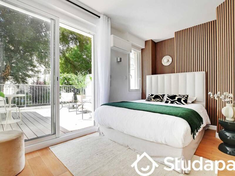 Maison à louer, 24m², PARIS 16E