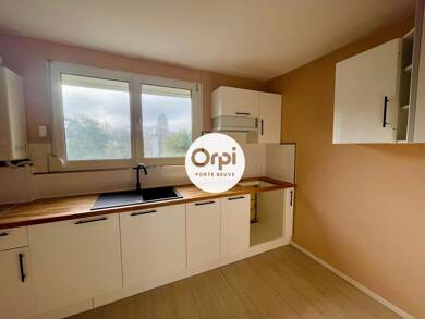 Appartement à louer 680 € 3 pièces 2 chambres 60 m² Vieux Boulogne Boulogne-sur-Mer 62200