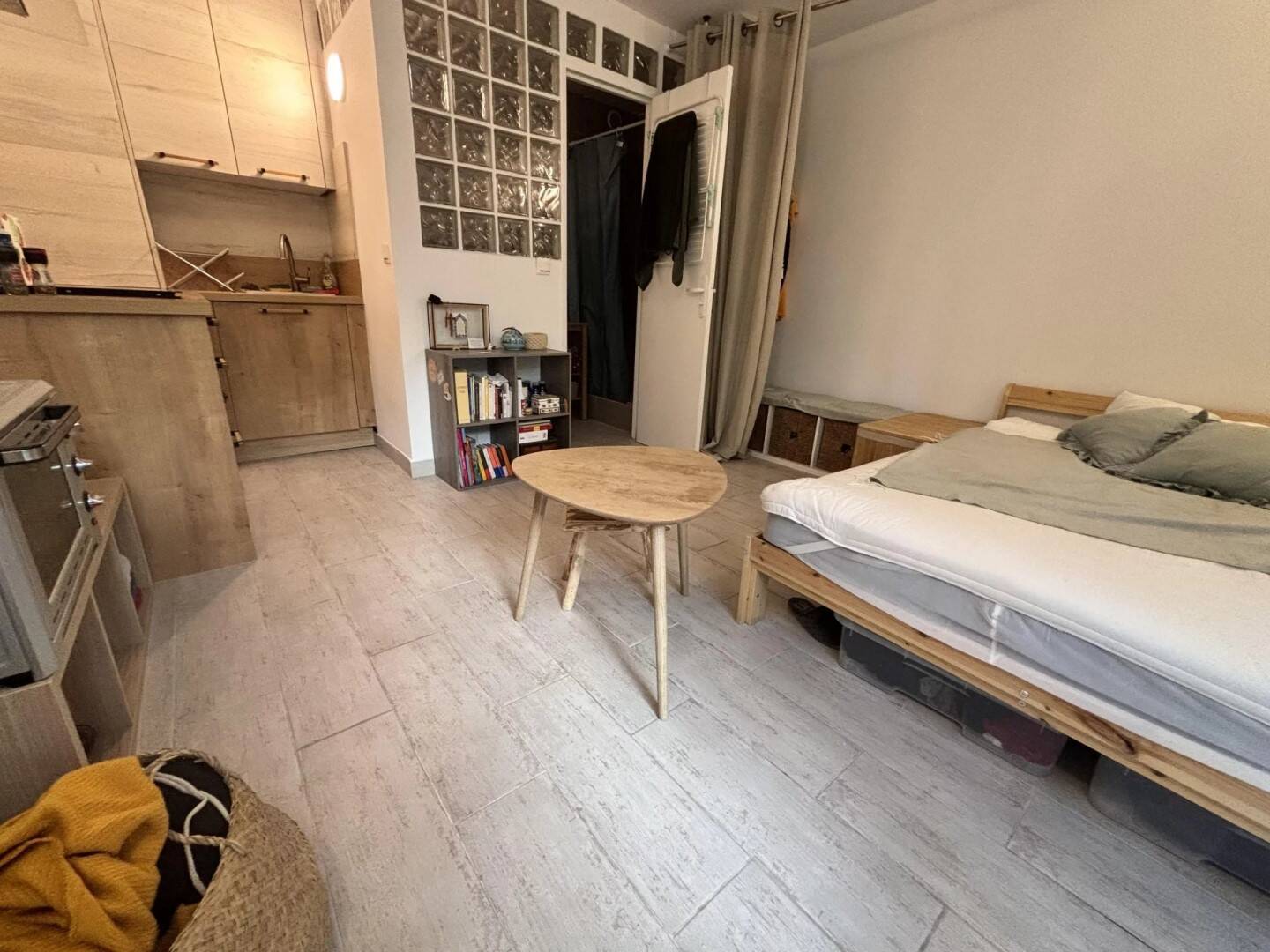 Maison à louer, 18m², JUAN LES PINS